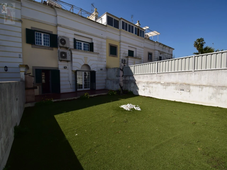 Moradia T4 para Venda em Caia, São Pedro e Alcáçova Foto 19