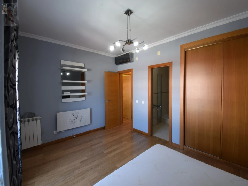 Moradia T4 para Venda em Caia, São Pedro e Alcáçova Foto 32