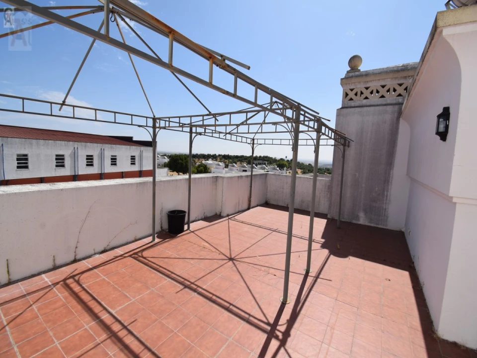 Moradia T4 para Venda em Caia, São Pedro e Alcáçova Foto 35
