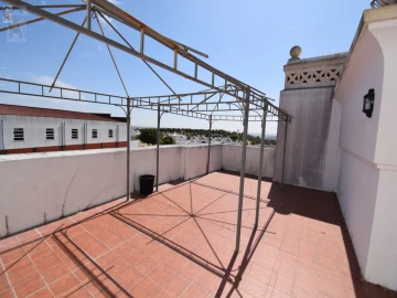 Moradia T4 para Venda em Caia, São Pedro e Alcáçova