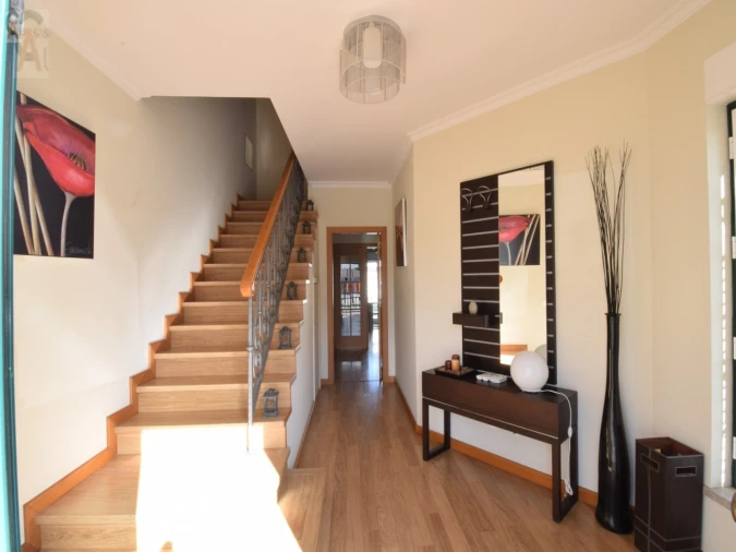 Moradia T4 para Venda em Caia, São Pedro e Alcáçova Foto 2