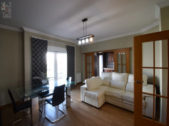 Moradia T4 para Venda em Caia, São Pedro e Alcáçova Foto 1