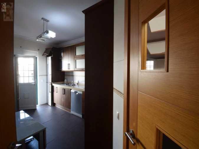Moradia T4 para Venda em Caia, São Pedro e Alcáçova Foto 13