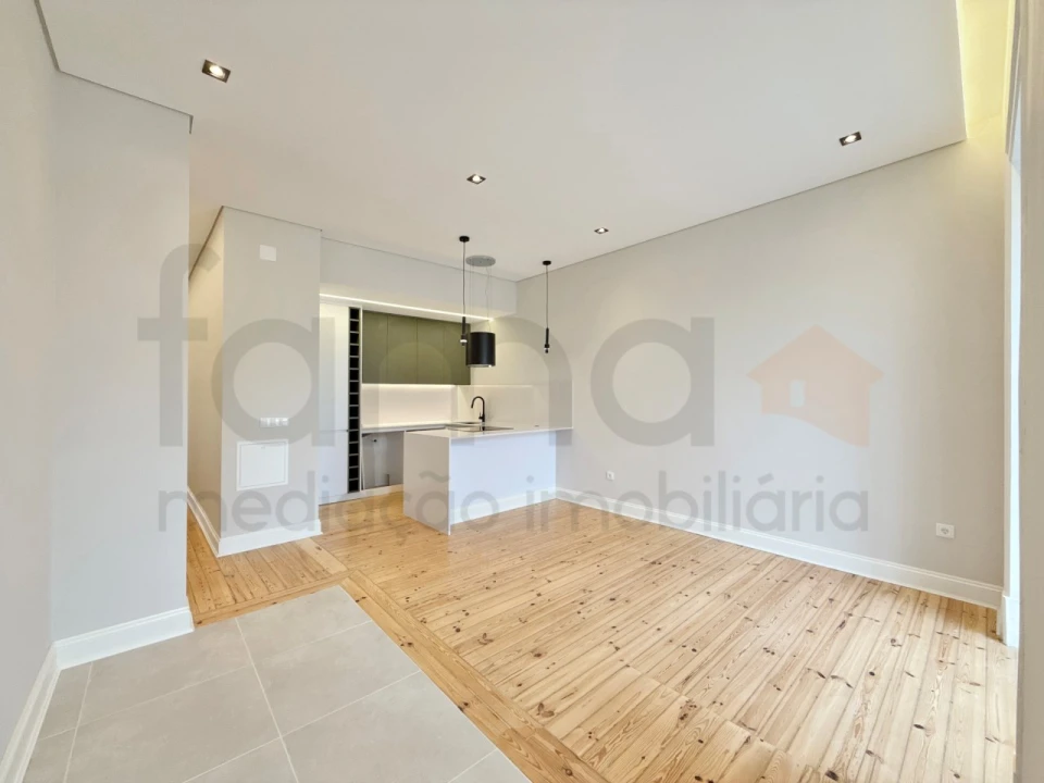 Apartamento T3 para Venda em Arroios Foto 17