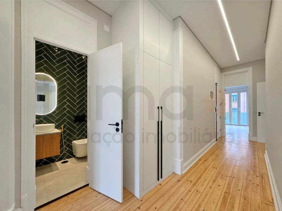 Apartamento T3 para Venda em Arroios Foto 18