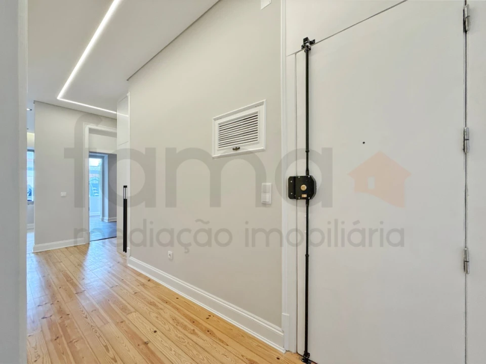 Apartamento T3 para Venda em Arroios Foto 31