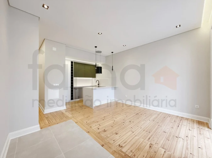 Apartamento T3 para Venda em Arroios Foto 5