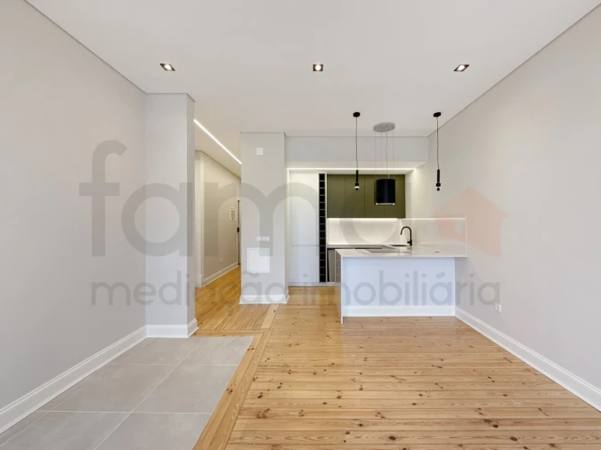 Apartamento T3 para Venda em Arroios Foto 6