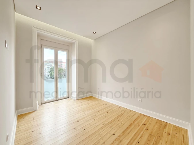 Apartamento T3 para Venda em Arroios Foto 43