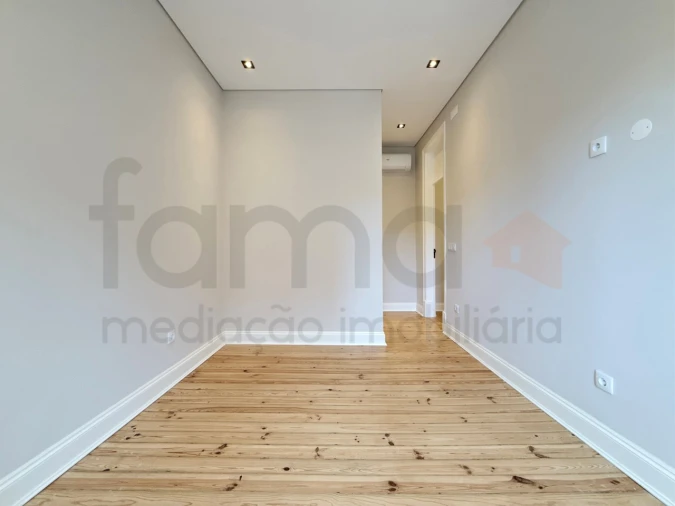 Apartamento T3 para Venda em Arroios Foto 45