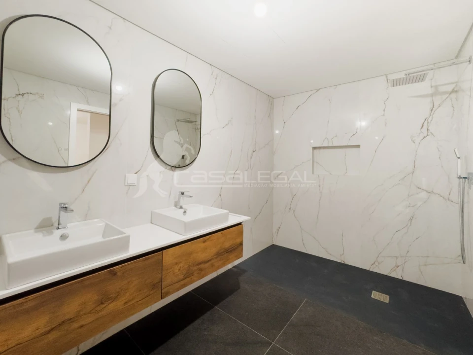 Apartamento T5 para Venda em Funchal (São Pedro) Foto 13