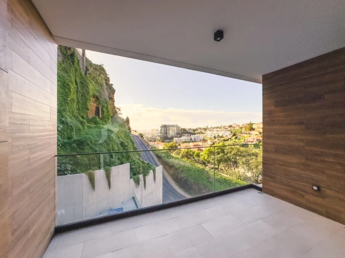 Apartamento T5 para Venda em Funchal (São Pedro) Foto 30