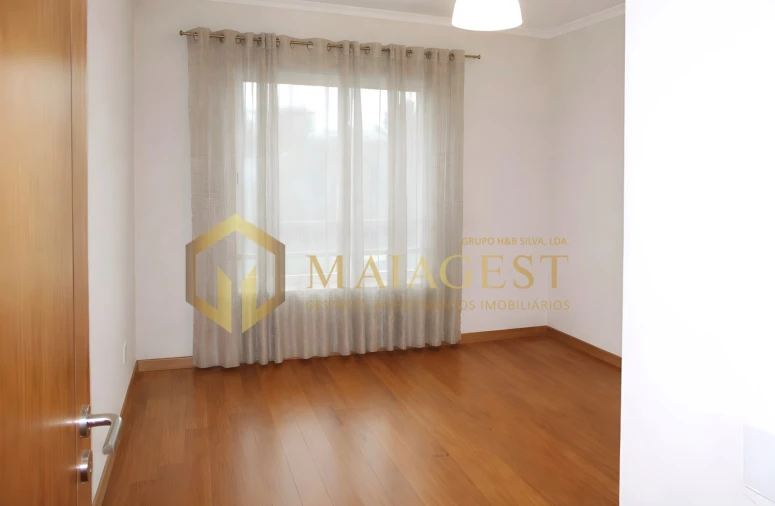 Apartamento T2 para Arrendamento em Santa Marinha e São Pedro da Afurada Foto 7