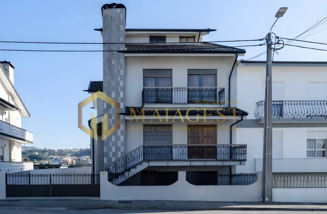 Moradia T4 para Venda em Gondomar (São Cosme), Valbom e Jovim Foto 1