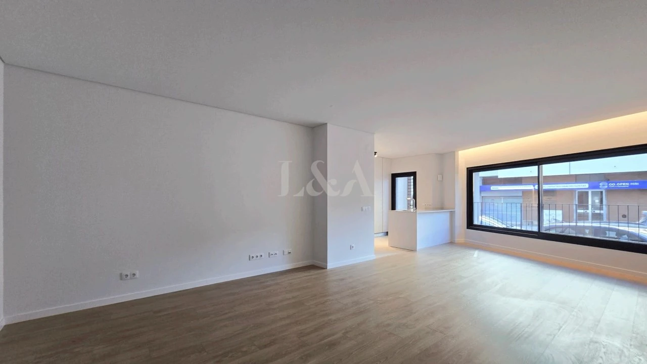 Apartamento T2 para Venda em Faro (Sé e São Pedro) Foto 6