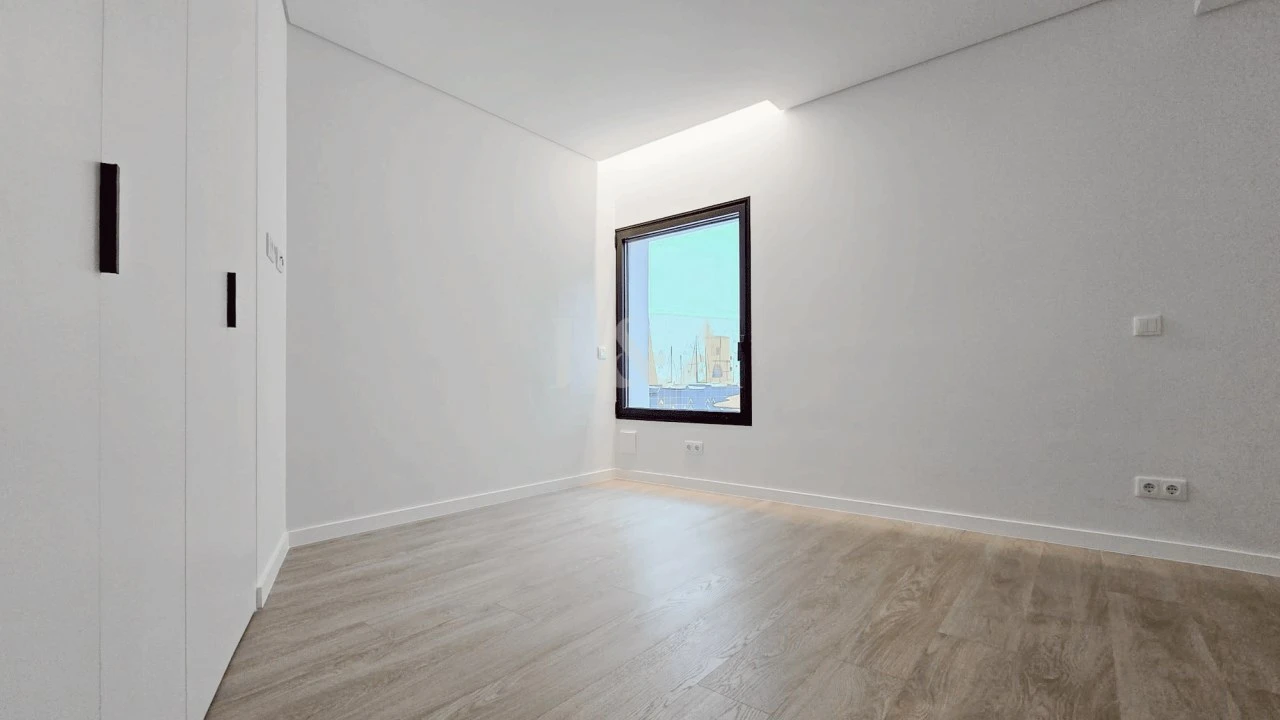 Apartamento T2 para Venda em Faro (Sé e São Pedro) Foto 14