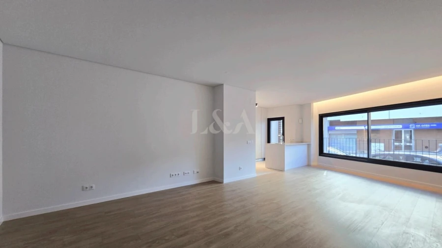 Apartamento T2 para Venda em Faro (Sé e São Pedro) Foto 6