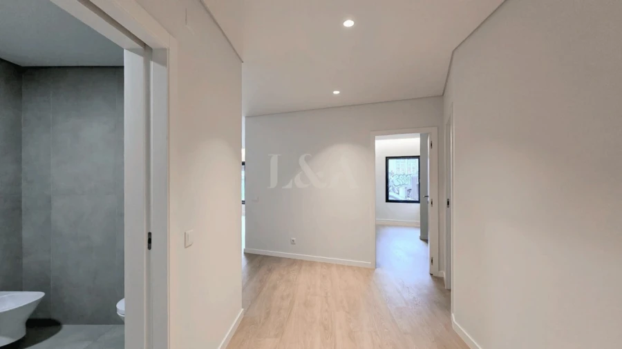 Apartamento T2 para Venda em Faro (Sé e São Pedro) Foto 10