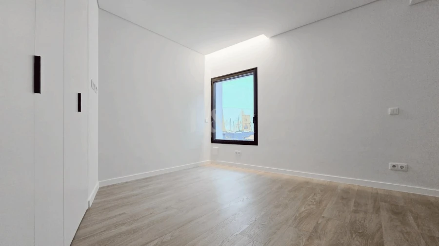 Apartamento T2 para Venda em Faro (Sé e São Pedro) Foto 14