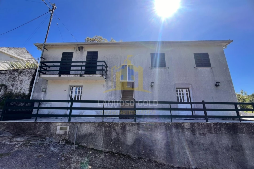 Moradia T3 para Venda em Salto Foto 29