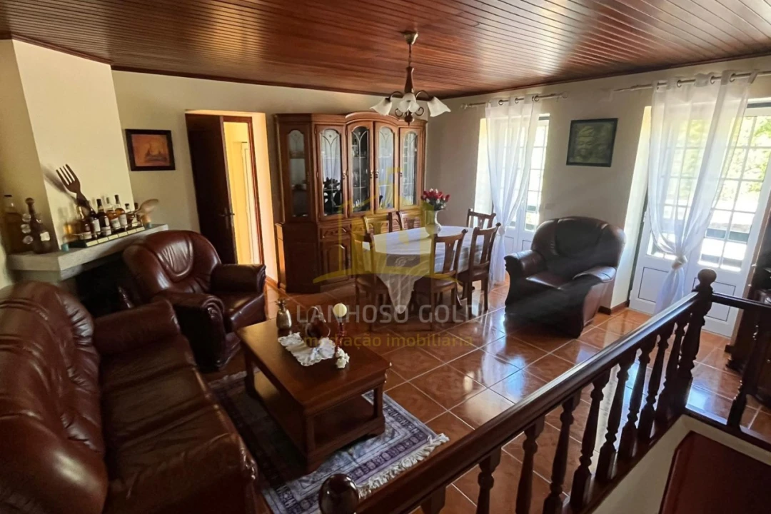 Moradia T3 para Venda em Salto Foto 11