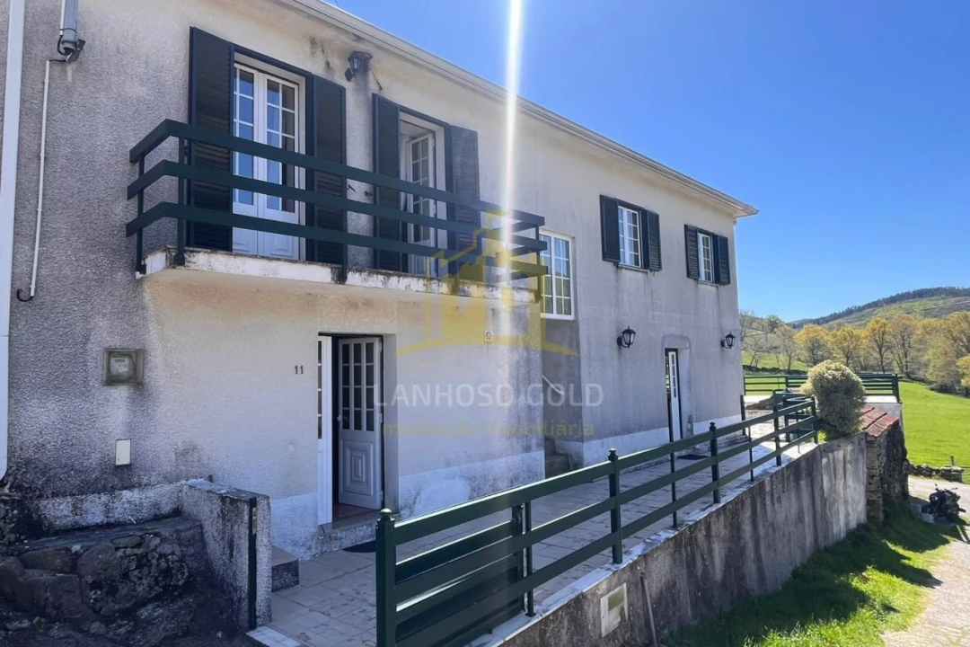 Moradia T3 para Venda em Salto Foto 30