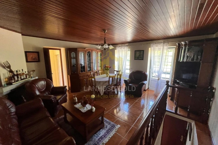 Moradia T3 para Venda em Salto Foto 5