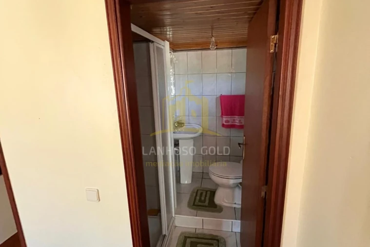 Moradia T3 para Venda em Salto Foto 17