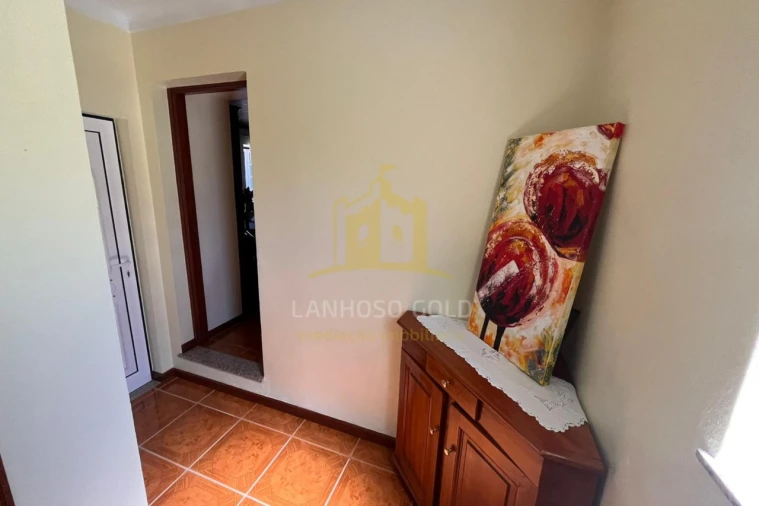 Moradia T3 para Venda em Salto Foto 20