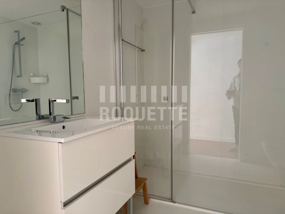 Apartamento T1 para Venda em Aldoar, Foz do Douro e Nevogilde Foto 12