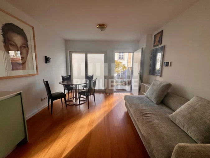 Apartamento T1 para Venda em Aldoar, Foz do Douro e Nevogilde Foto 2