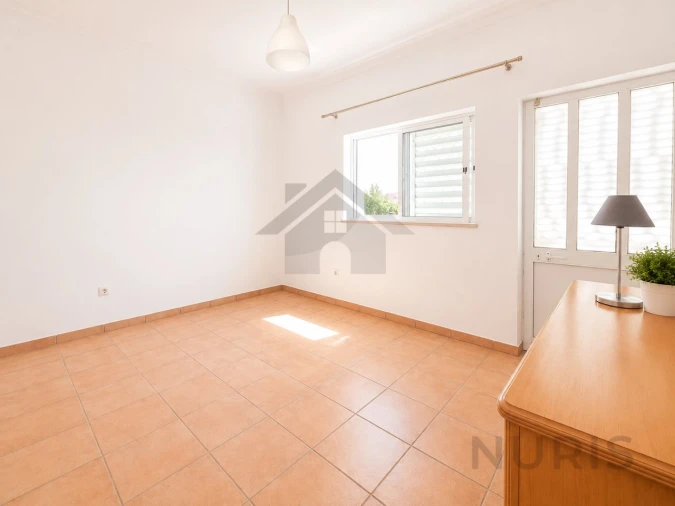 Moradia T5 para Venda em Portimão Foto 8