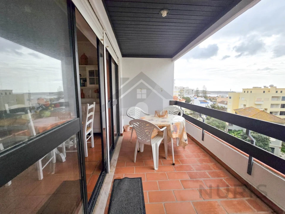 Apartamento T1 para Arrendamento em Portimão Foto 12