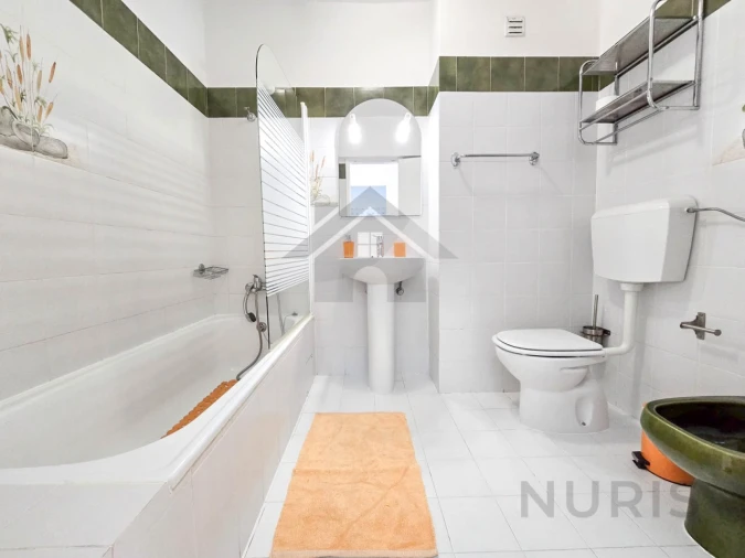 Apartamento T1 para Arrendamento em Portimão Foto 11