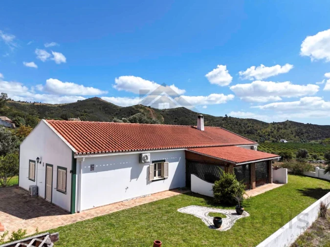 Quinta T4 para Venda em Silves Foto 8