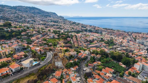 Moradia T3 para Venda em Funchal (Santa Luzia)