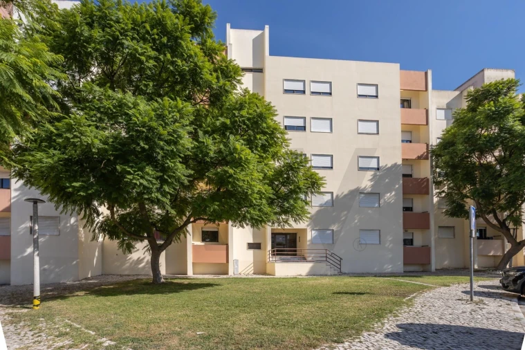 Apartamento T3 para Venda em Barreiro e Lavradio Foto 35