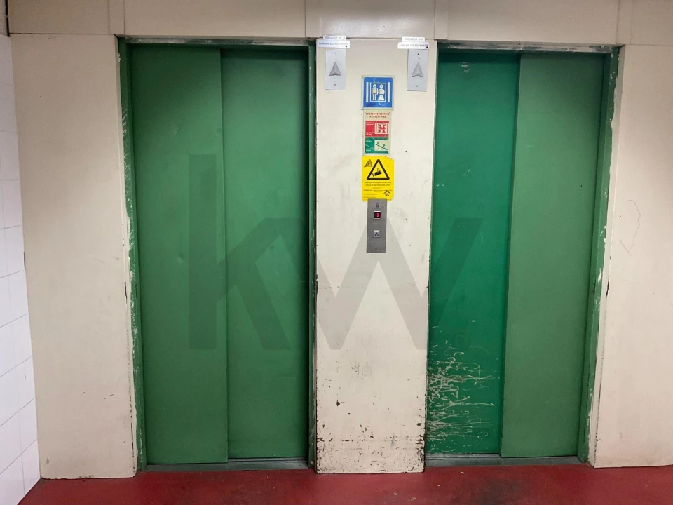 Garagem para Venda em Santa Maria Maior Foto 4