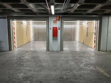 Garagem para Venda em Santa Maria Maior