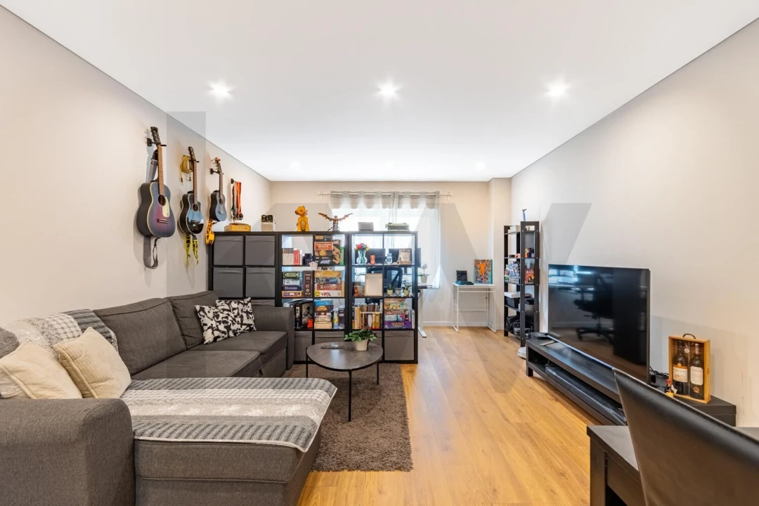 Apartamento T1 para Venda em Vialonga Foto 6