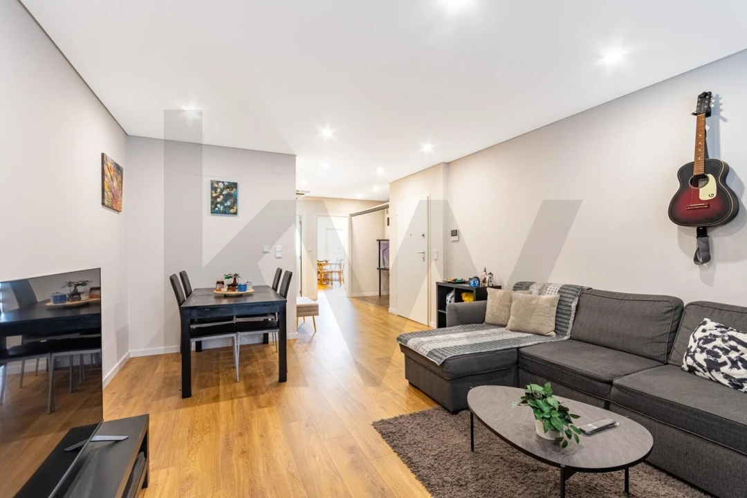 Apartamento T1 para Venda em Vialonga Foto 9