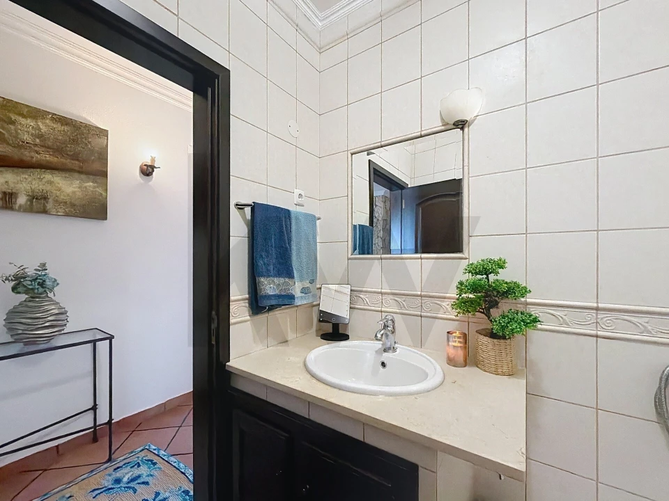 Moradia T4 para Venda em Almoster Foto 17