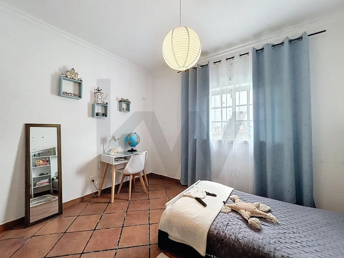 Moradia T4 para Venda em Almoster Foto 16