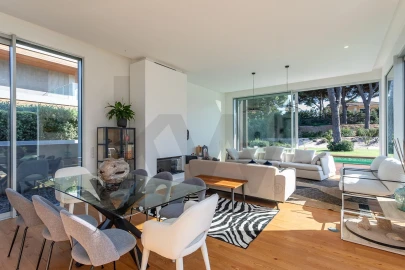 Moradia T3 para Venda em Cascais e Estoril