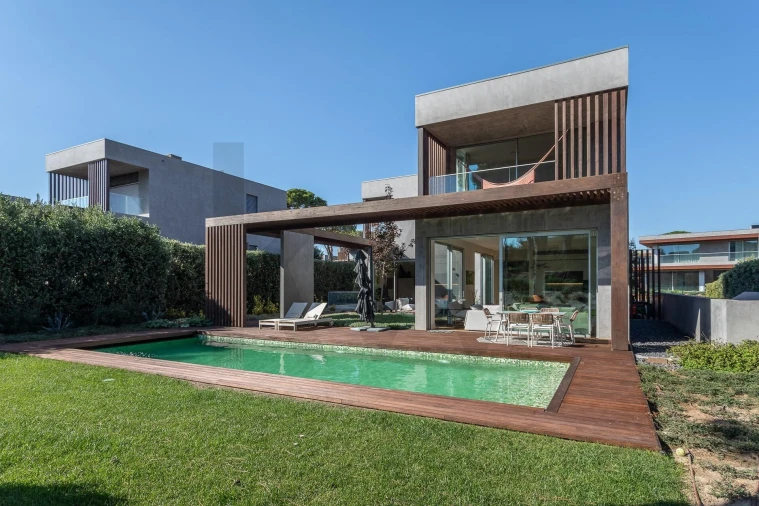 Moradia T3 para Venda em Cascais e Estoril Foto 25