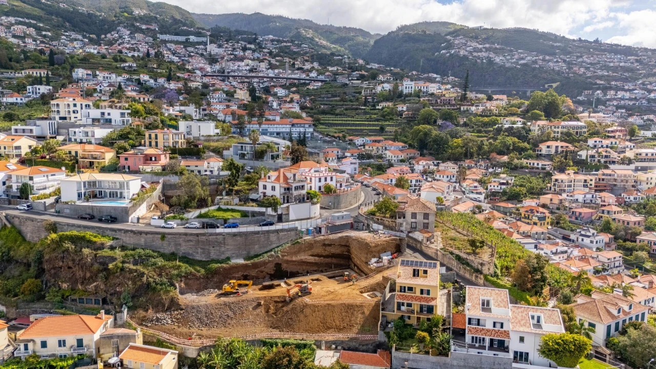Apartamento T1 para Venda em Funchal (Santa Luzia) Foto 23