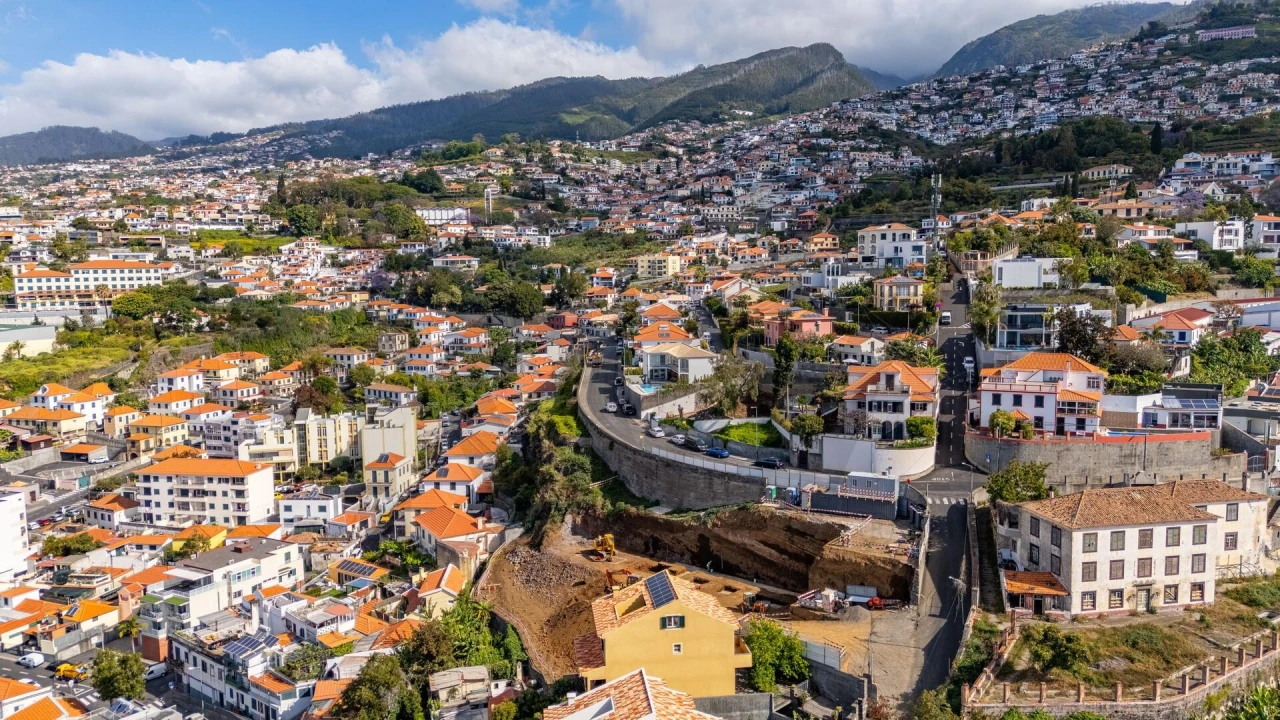 Apartamento T1 para Venda em Funchal (Santa Luzia) Foto 22