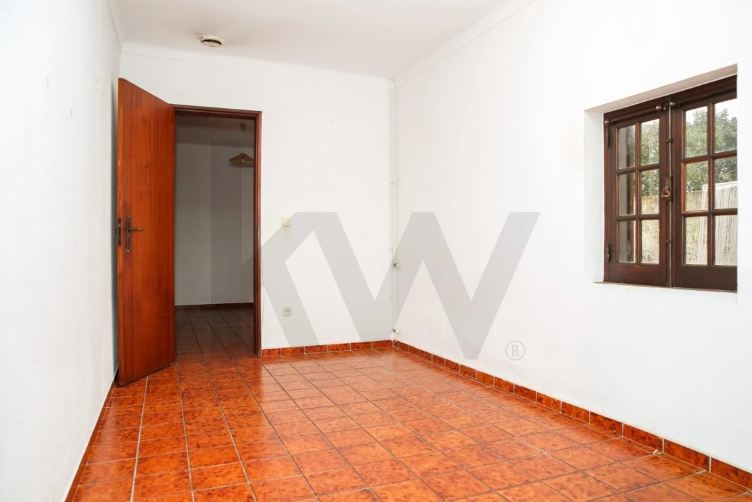 Moradia T3 para Venda em Maxial e Monte Redondo Foto 12