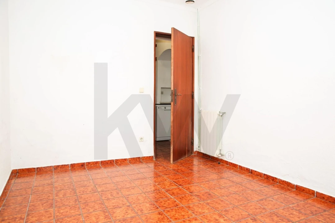 Moradia T3 para Venda em Maxial e Monte Redondo Foto 14