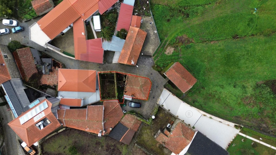 Moradia T4 para Venda em Roge Foto 23